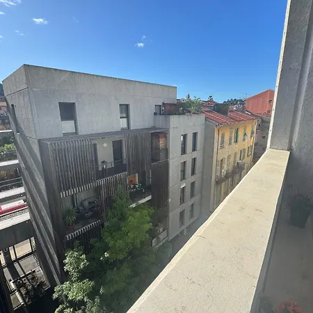 Beau à Centre